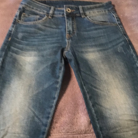 Woman’s Jeans with embroidered bottoms.Size Small. - Picture 2 of 6